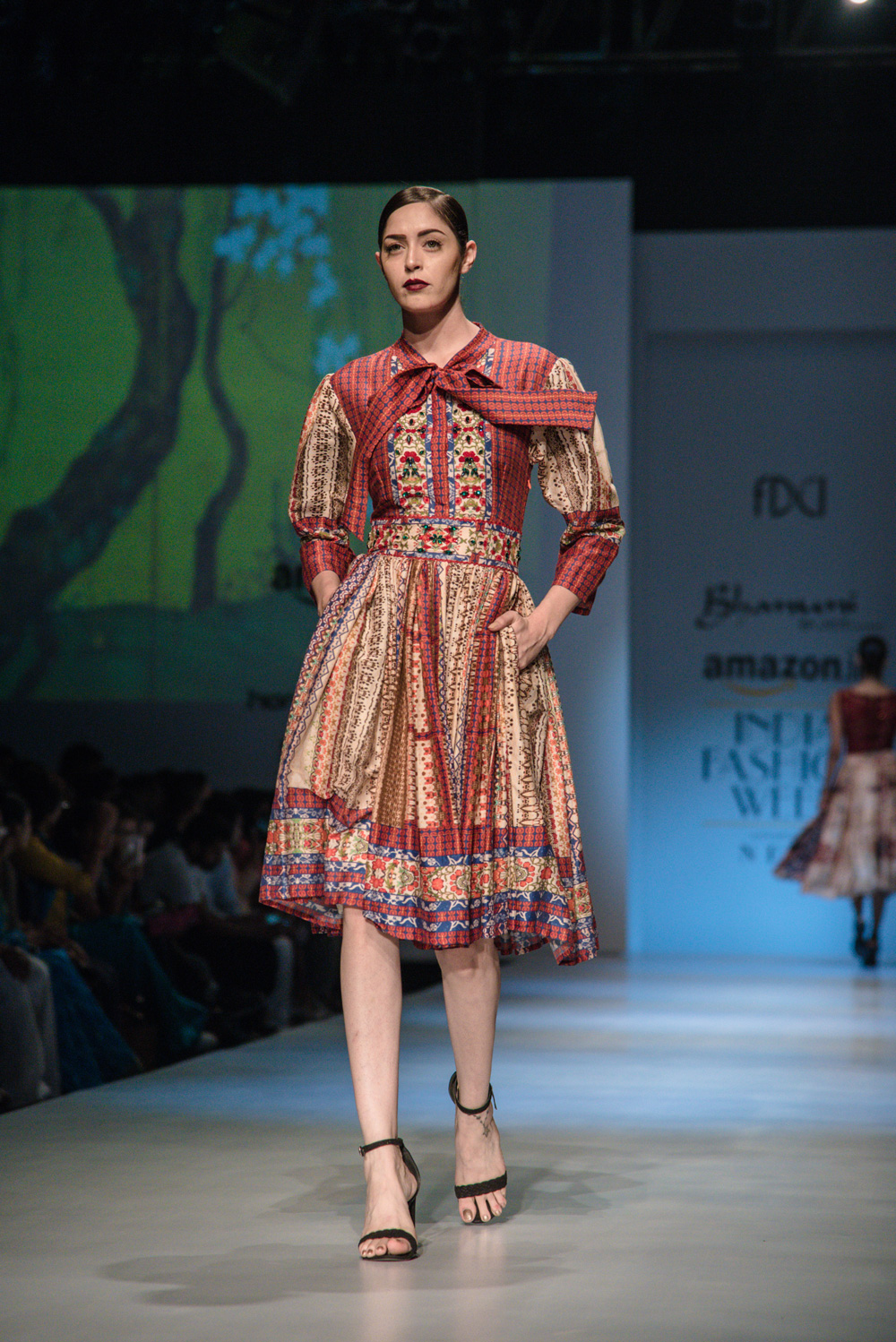 Bhanuni by Jyoti FDCI Amazon India Fashion Week Spring Summer 2018 Look 14