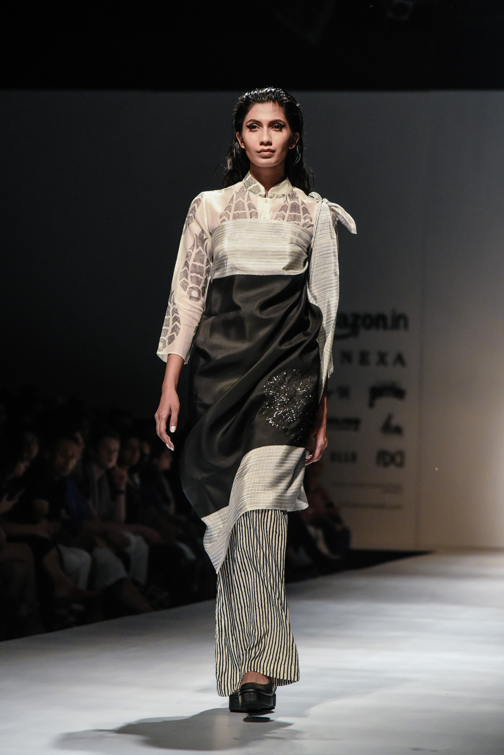 Abraham and Thakore FDCI Amazon India Fashion Week Spring Summer 2018 Look 12