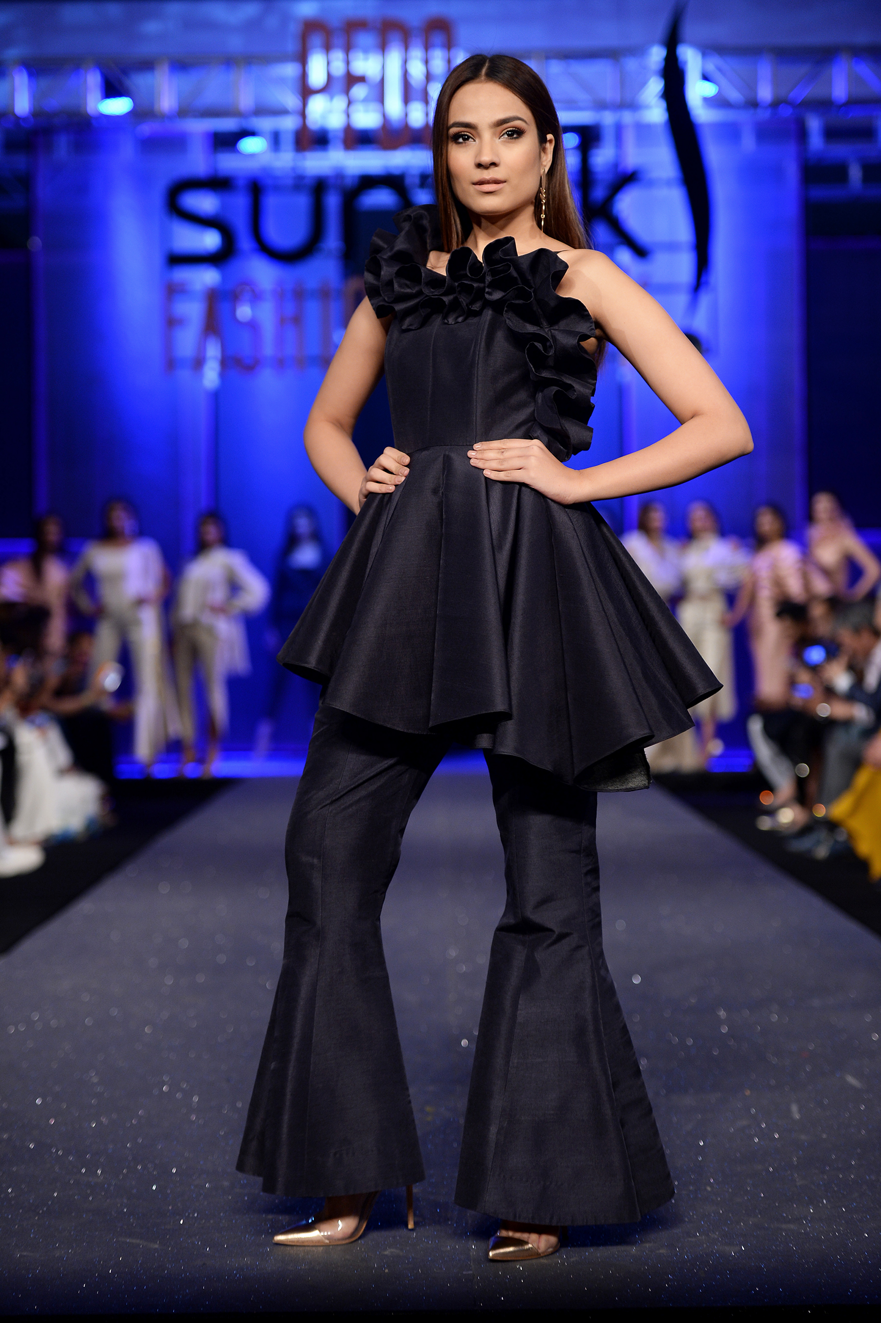 Asifa & Nabeel PSFW Spring Summer Luxury Pret 2017 14