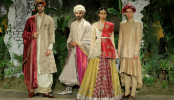 Anju Modi Sunehri Kothi at FDCI India Couture Week 2017