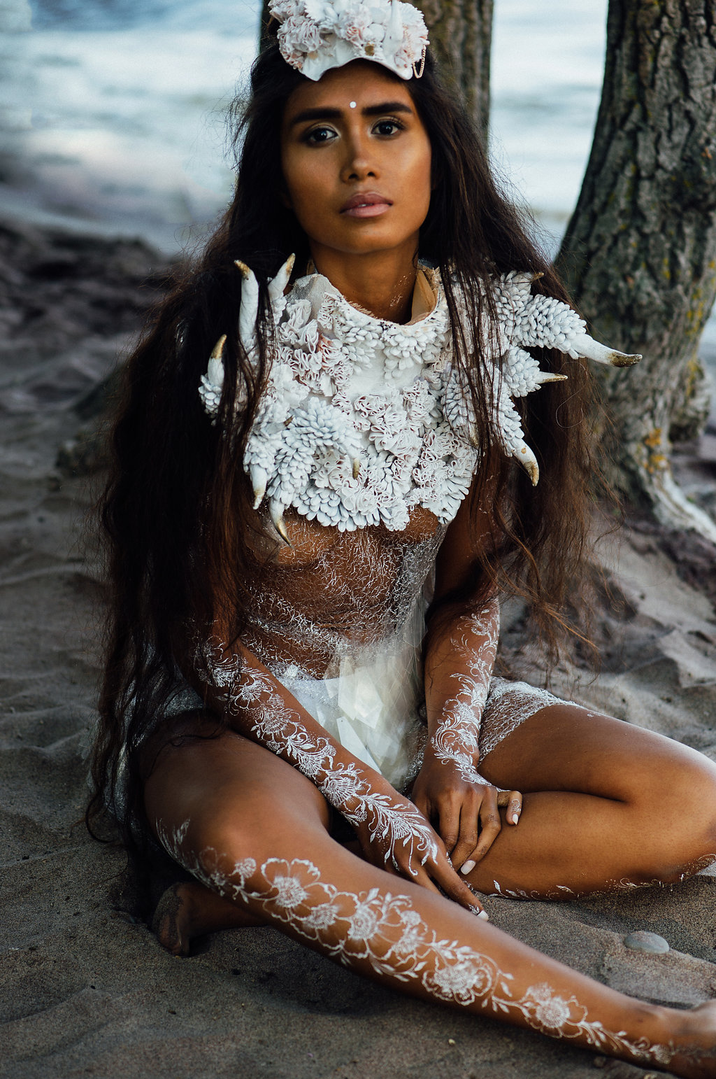 White Henna Editorial Photography by Tara Noelle Look 7