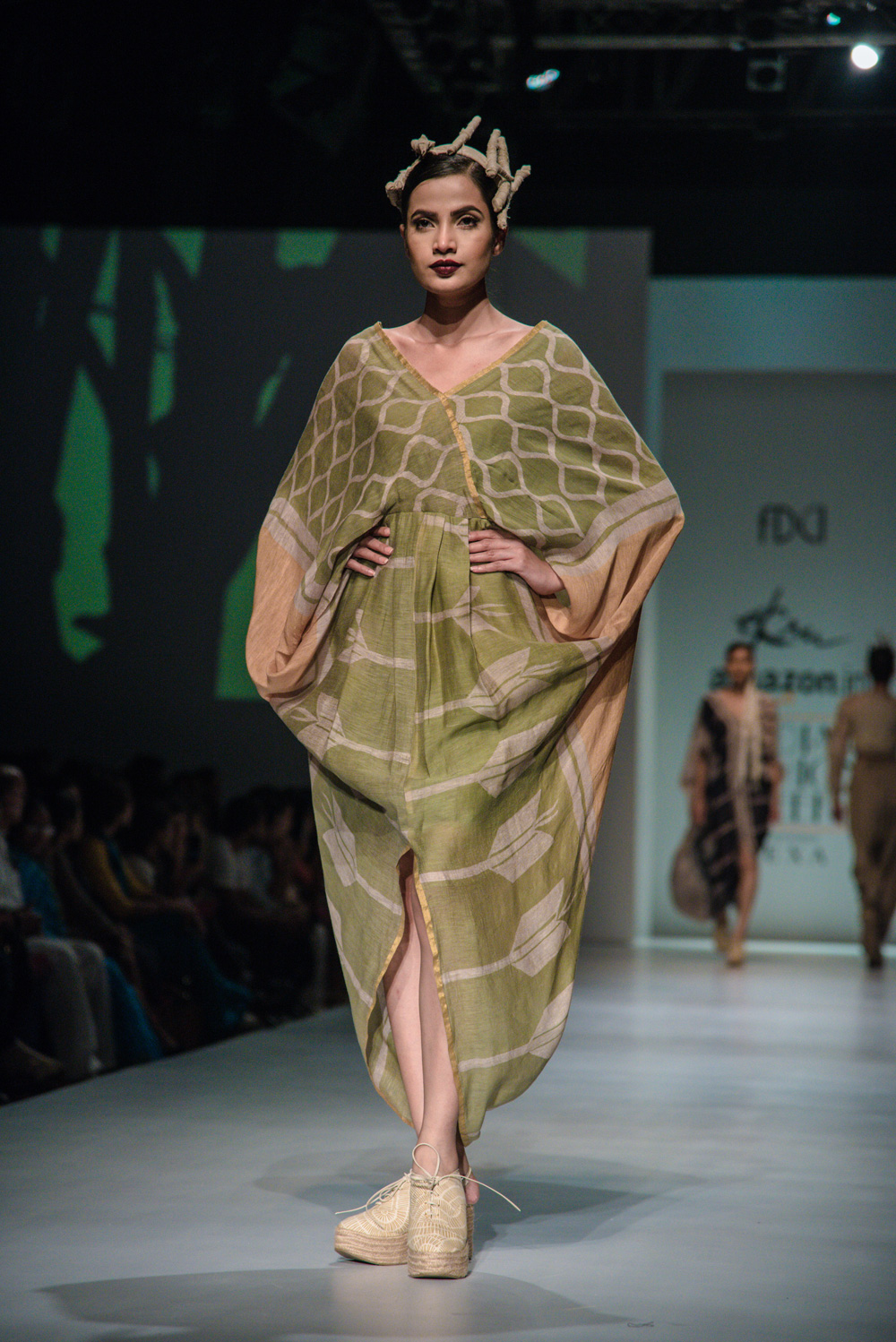 Ekru by Ektaa FDCI Amazon India Fashion Week Spring Summer 2018 Look 11