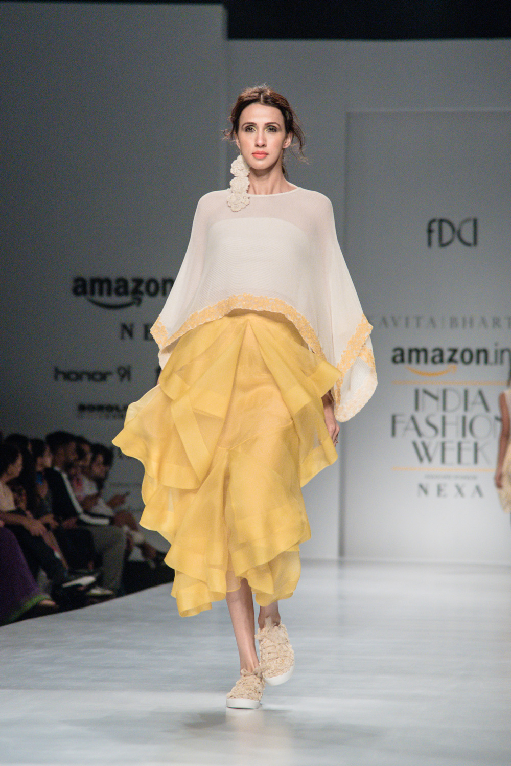 Kavita Bhartiya FDCI Amazon India Fashion Week Spring Summer 2018 Look 9