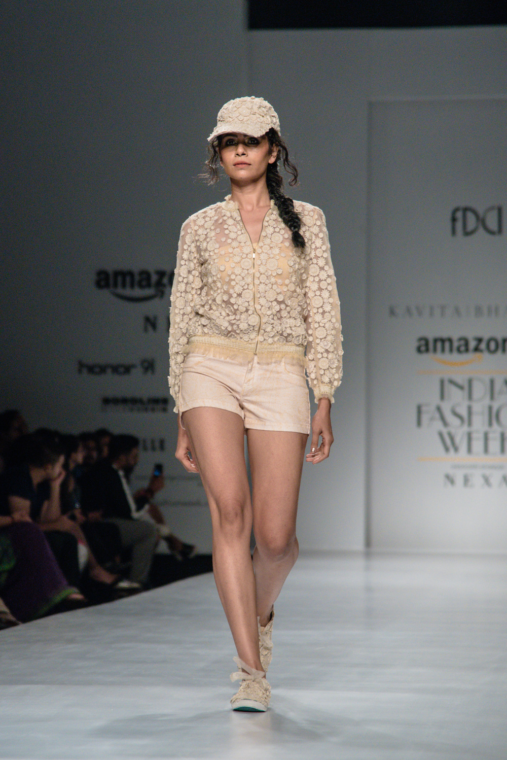 Kavita Bhartiya FDCI Amazon India Fashion Week Spring Summer 2018 Look 10