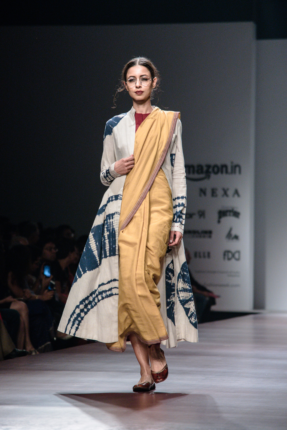 Anju Modi X Boroline FDCI Amazon India Fashion Week Spring Summer 2018 Look 5