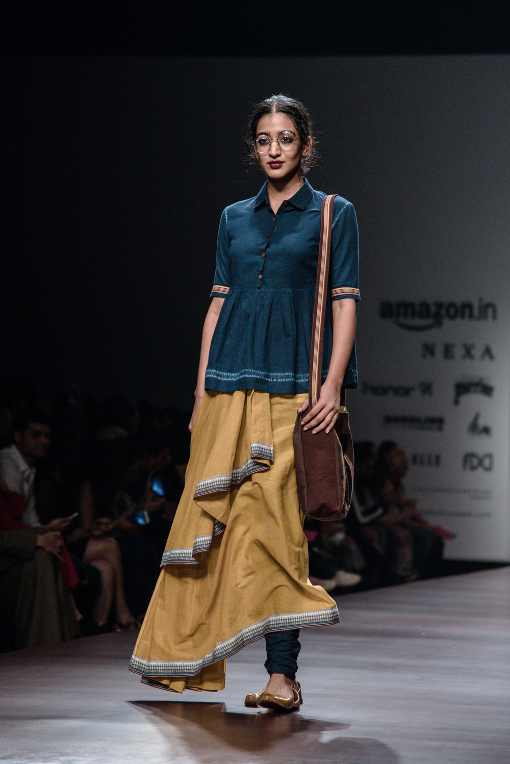 Anju Modi X Boroline FDCI Amazon India Fashion Week Spring Summer 2018 Look 7