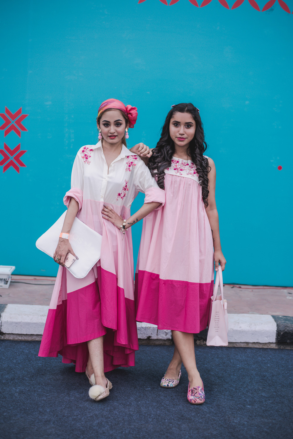 Bloggers Kasha Chauhan and Vasudha Dembla Street Style Amazon India Fashion Week Spring Summer 2018; Photo by The Co Lab