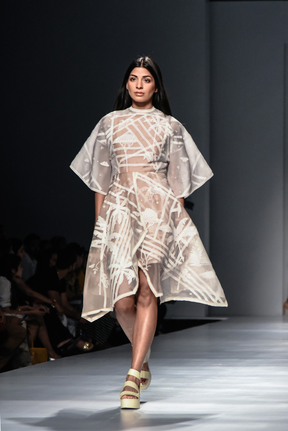 Sahil Kocchar FDCI Amazon India Fashion Week Spring Summer 2018 Look 7