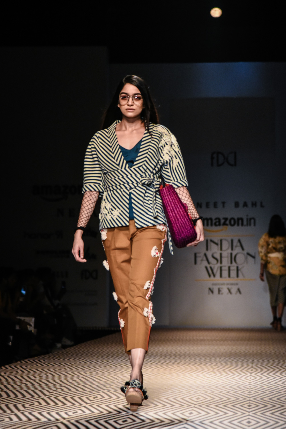 Vineet Bahl FDCI Amazon India Fashion Week Spring Summer 2018 Look 8