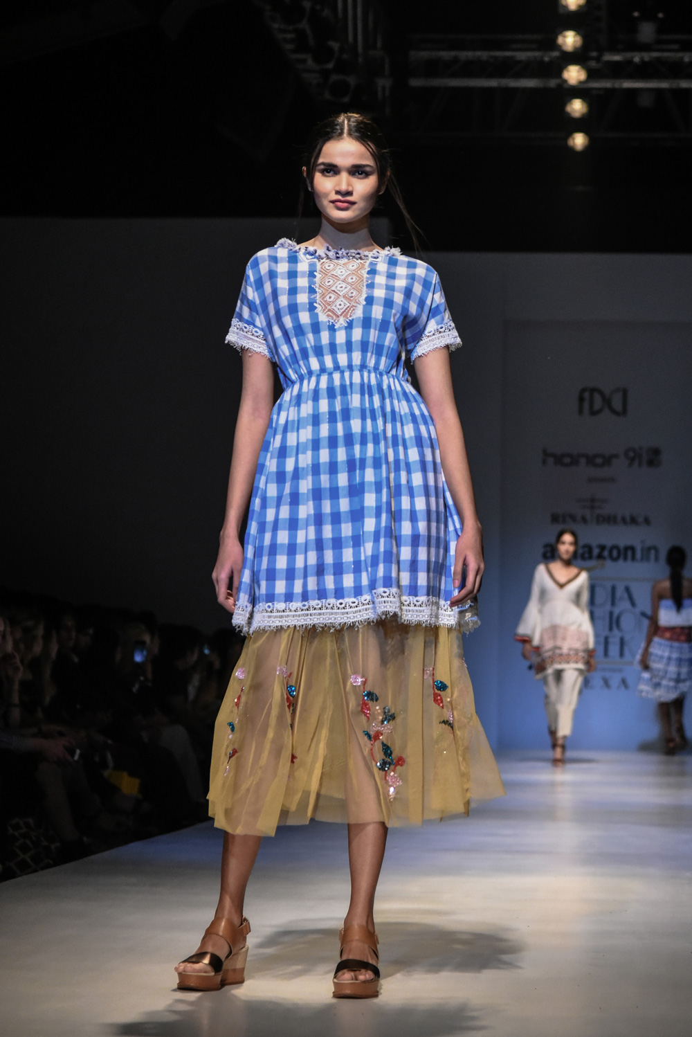 Rina Dhaka FDCI Amazon India Fashion Week Spring Summer 2018 Look 2