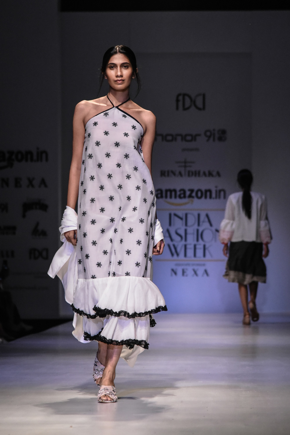 Rina Dhaka FDCI Amazon India Fashion Week Spring Summer 2018 Look 5