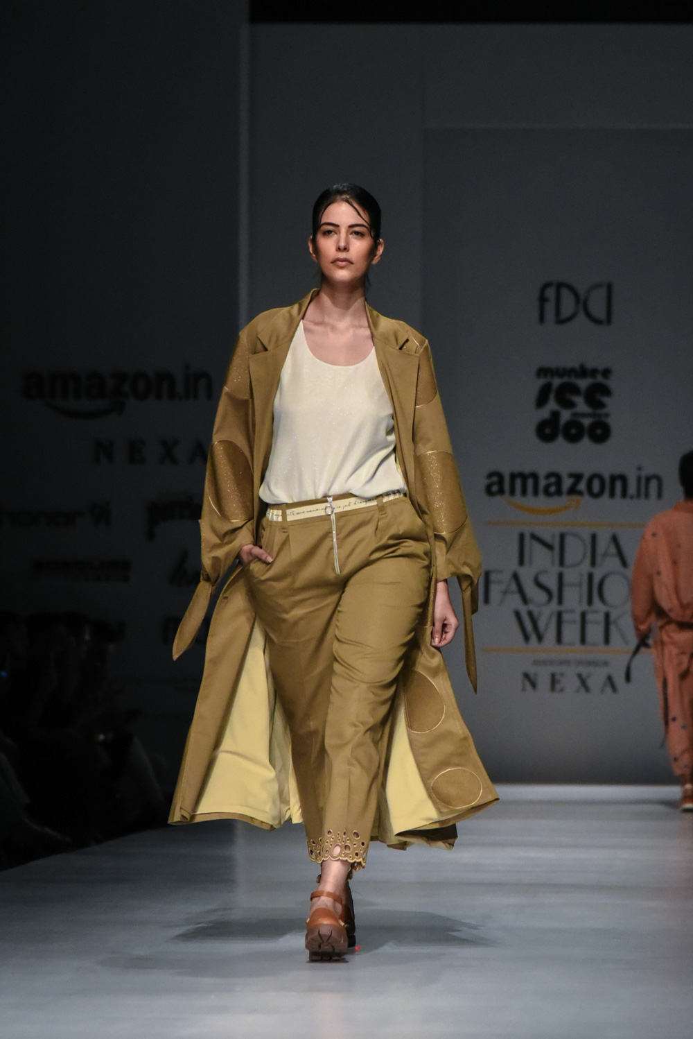Munkee.See.Munkee.Doo FDCI Amazon India Fashion Week Spring Summer 2018 Look 6