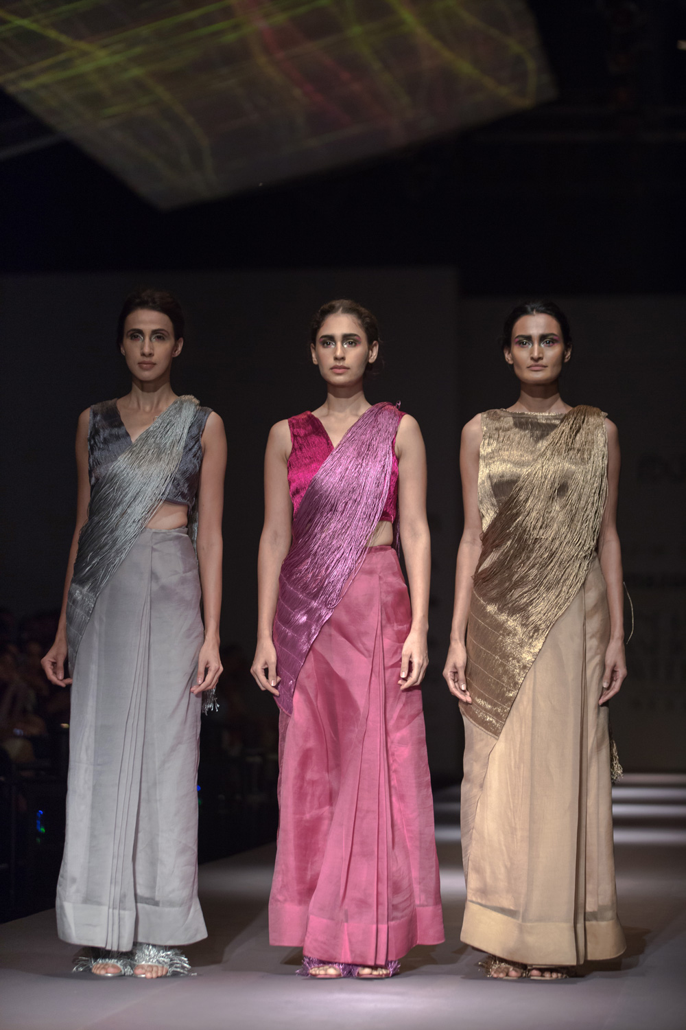 Rimzim Dadu FDCI Amazon India Fashion Week Spring Summer 2018 Look 17